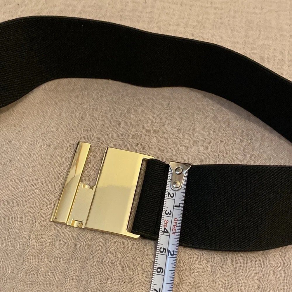 H&M Black and Gold Elastic Belt. Size S
